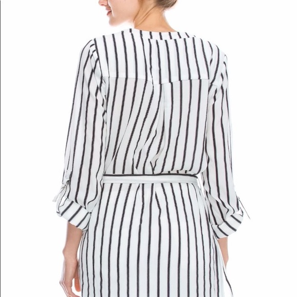 NWT Classy Tunic - Picture 3 of 3